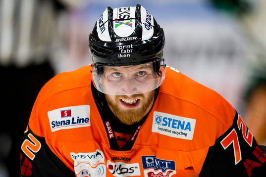Karlskronas Joachim Rohdin visar glädje
