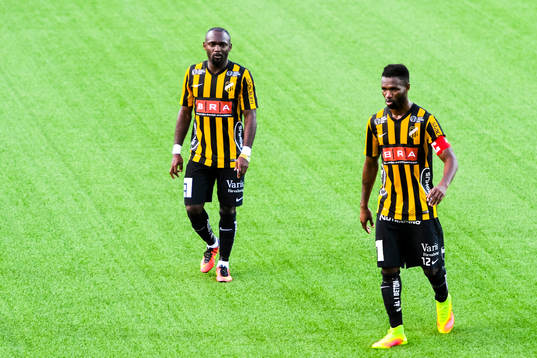 Häckens Mohammed Abubakari och John Owoeri deppar
