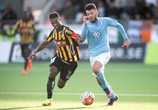 Häckens Mohammed Abubakari och Malmö FFs Erdal Rakip