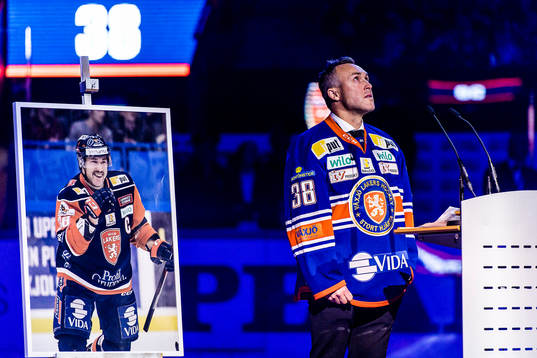 Växjös tidigare lagkapten Johan Markusson uppmärksammas