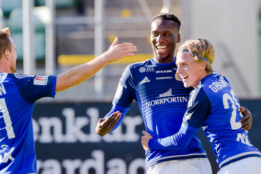 Sundsvalls Peter Wilson och Erik Granat jublar