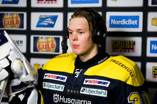 s målvakt Linus Söderström