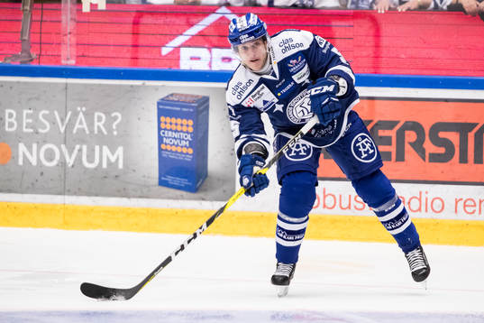 Leksands Ben Youds i ishockeymatchen i SHL mellan Leksand