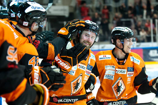 Karlskronas Mattias Karlsson jublar