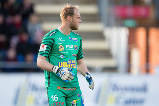 Falkenbergs målvakt Alexander Lundin