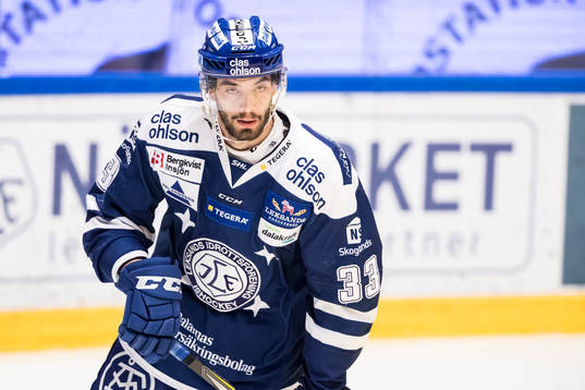 Leksands Markus Lauridsen i ishockeymatchen i SHL mellan