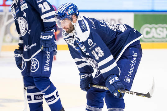 Leksands Markus Lauridsen i ishockeymatchen i SHL mellan