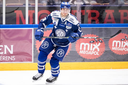 Leksands Jon Knuts i ishockeymatchen i SHL mellan Leksand