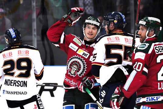 Frölundas Johan Sundström jublar