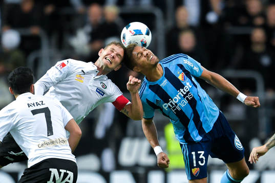 Örebros Robert Åhman Persson och Djurgårdens Mathias