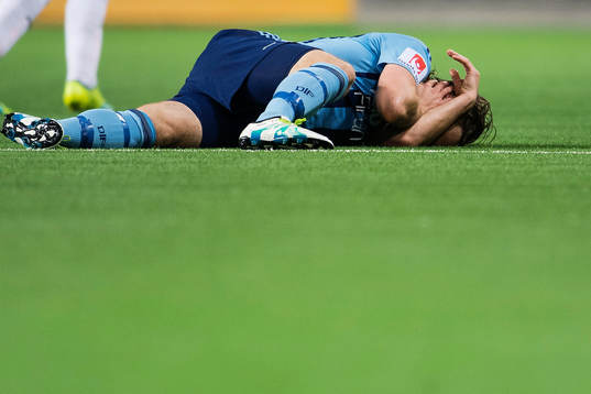 Djurgårdens Kevin Walker får ont