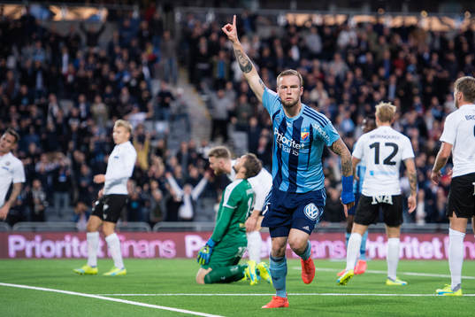 Djurgårdens Alexander Faltsetas jublar