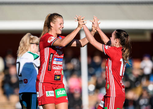 Piteås Nina Jakobsson (v) jublar