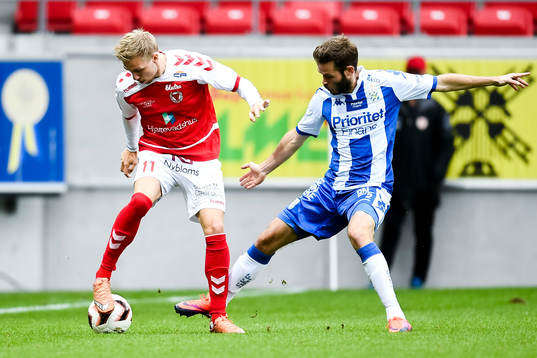 Kalmars Jonathan Ring och IFK Göteborgs Emil Salomonsson