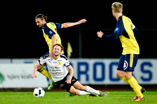 Ängelholms Vladica Zlojutro drar ner Frejs Adam Gradén
