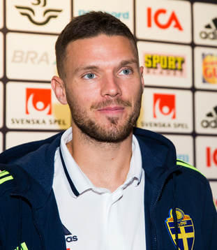 Marcus Berg i mixed zone