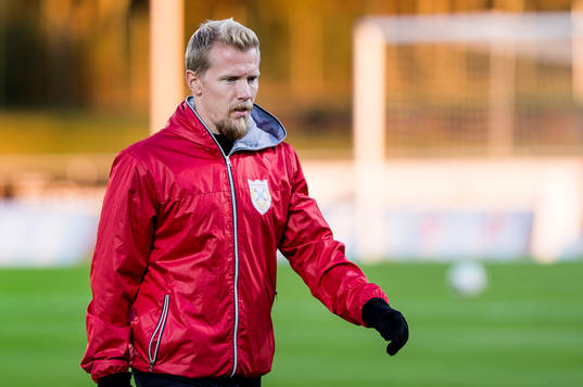 Assyriskas tränare Fredrik Samuelsson före