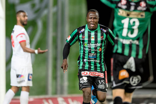 Varbergs Nsima Peter jublar