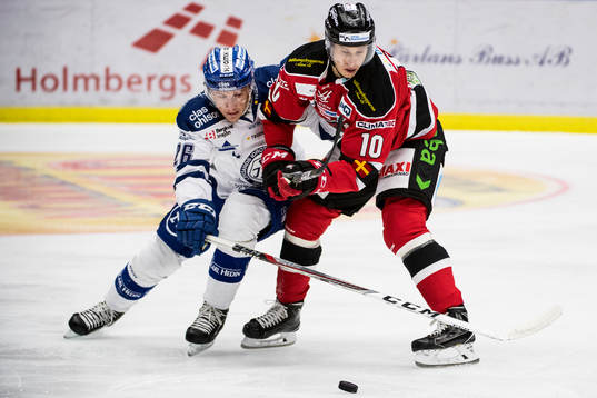 Leksands Patrik Norén och Malmö Redhawks Robin Alvarez