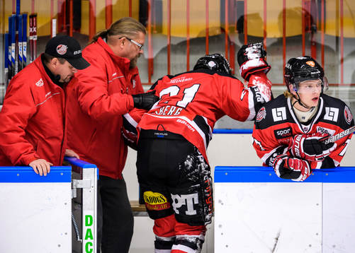 Piteås Alexander Forsberg får hjälp att att sig in i