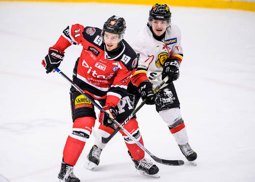 Piteås Marcus Sandström och Lejons Hampus Karlsson