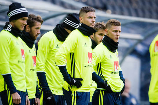 Sveriges Mikael Lustig och Emil Krafth