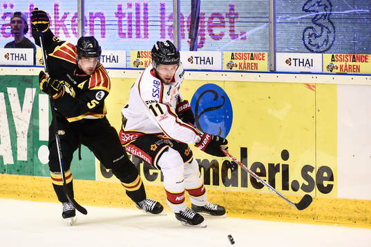 Brynäs Lukas Kilström och Luleås Petter Emanuelsson