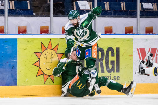 Färjestads Milan Gulas och Andreas Jämtin