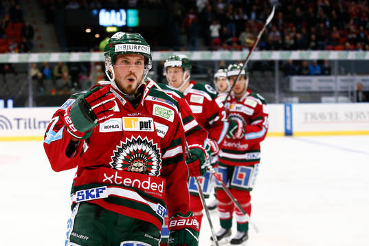 Frölundas Sebastian Stålberg jublar