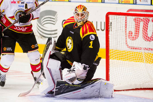 Brynäs målvakt Felix Sandström