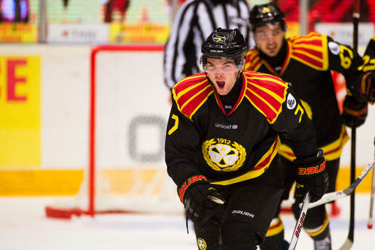 Brynäs Ponthus Westerholm jublar