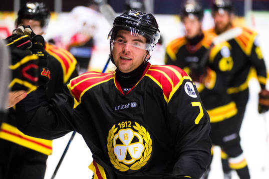 Brynäs Ponthus Westerholm jublar