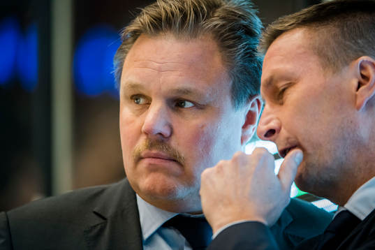 Färjestads Tränare Leif Carlsson och assisterande