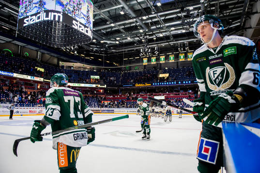 Färjestads Johan Ryno deppar