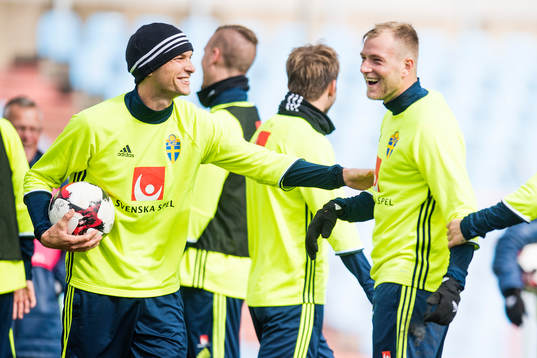 Sveriges Albin Ekdal och John Guidetti