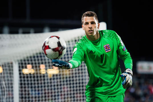 Luxemburgs målvakt Anthony Moris