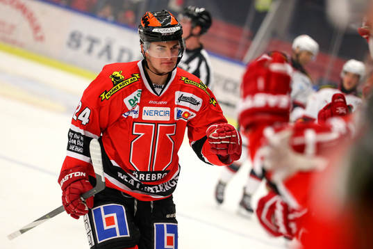 Örebros Petr Zamorsky jublar