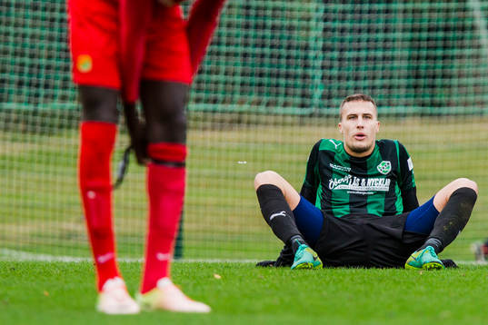 Högaborgs Marcus Krmpotic deppar