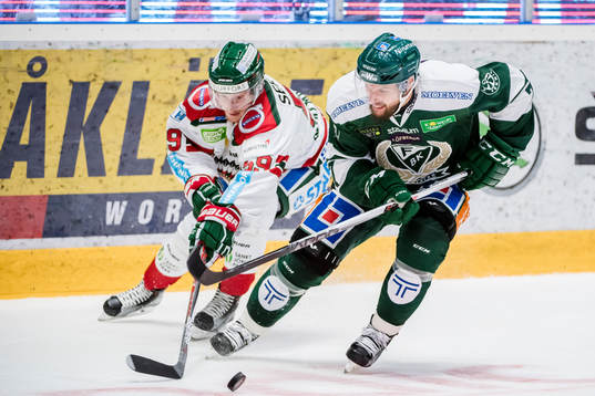 Frölundas Simon Hjalmarsson  och Färjestads Jonas Holös