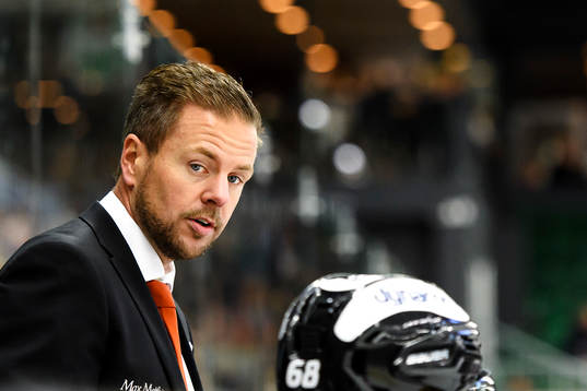 Karlskronas assisterande tränare Mikael Aaro