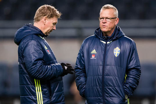 Sveriges förbundskapten Janne Andersson och assisterande