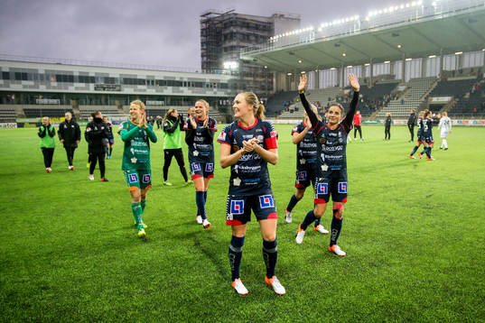 Linköpings spelare jublar