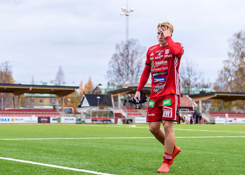 s Henrik Millbert deppar