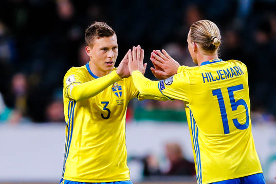 Sveriges Victor Nilsson Lindelöf och Oscar Hiljemark