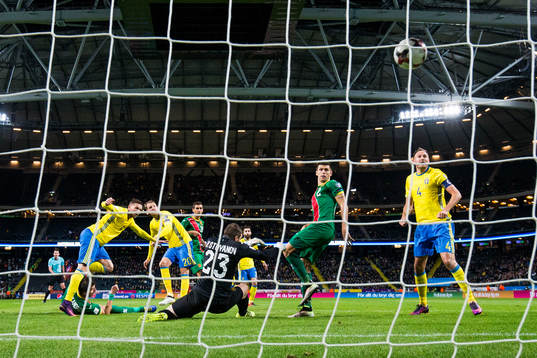 Sveriges Marcus Berg och Andreas Granqvist oroar när Ola