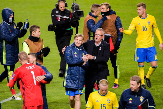Sveriges Emil Forsberg och förbundskapten Janne Andersson