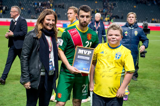 Bulgariens Svetoslav Dyakov får pris som matchens spelare