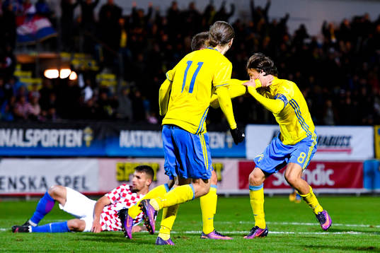 Sveriges Kristoffer Olsson jublar