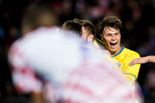 Sveriges Melker Hallberg jublar