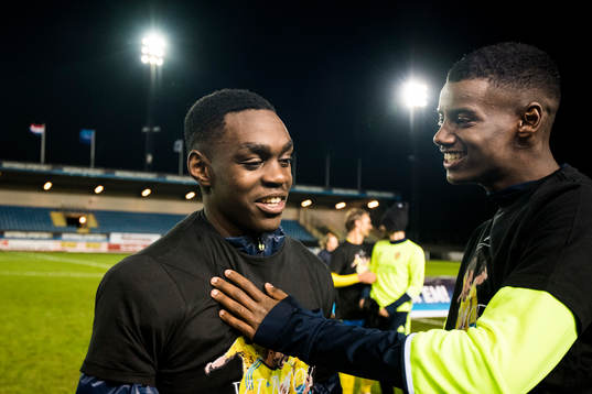 Sveriges Joel Asoro och Alexander Isak